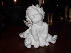 FIGURKA ANIOŁ BOBAS 17 CM AG21